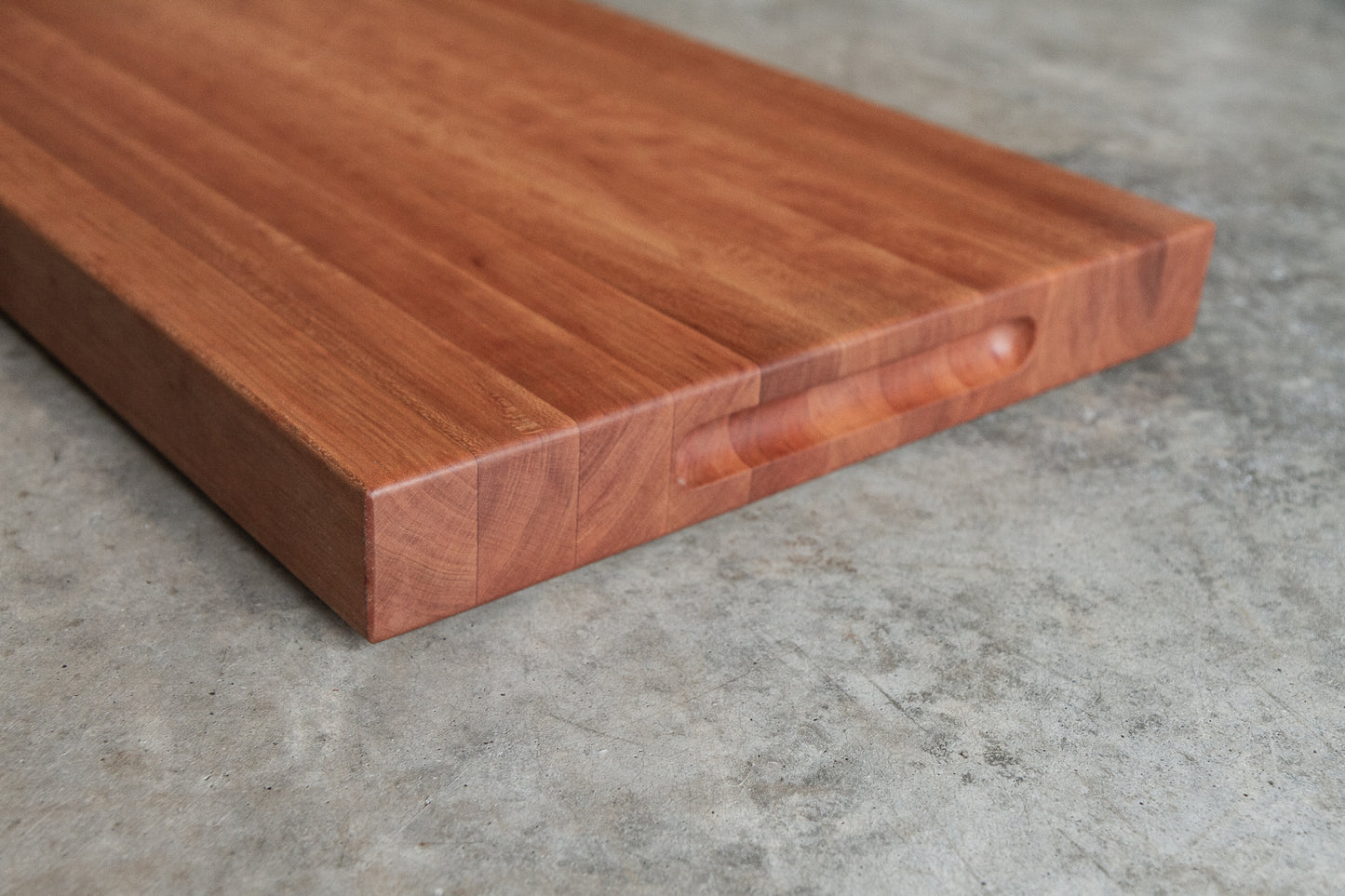 Cherry Edge Grain Cutting Board