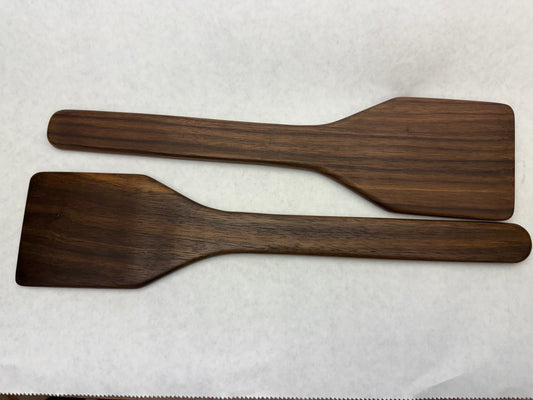 Walnut Large Flipper - For flipping larger delicate foods